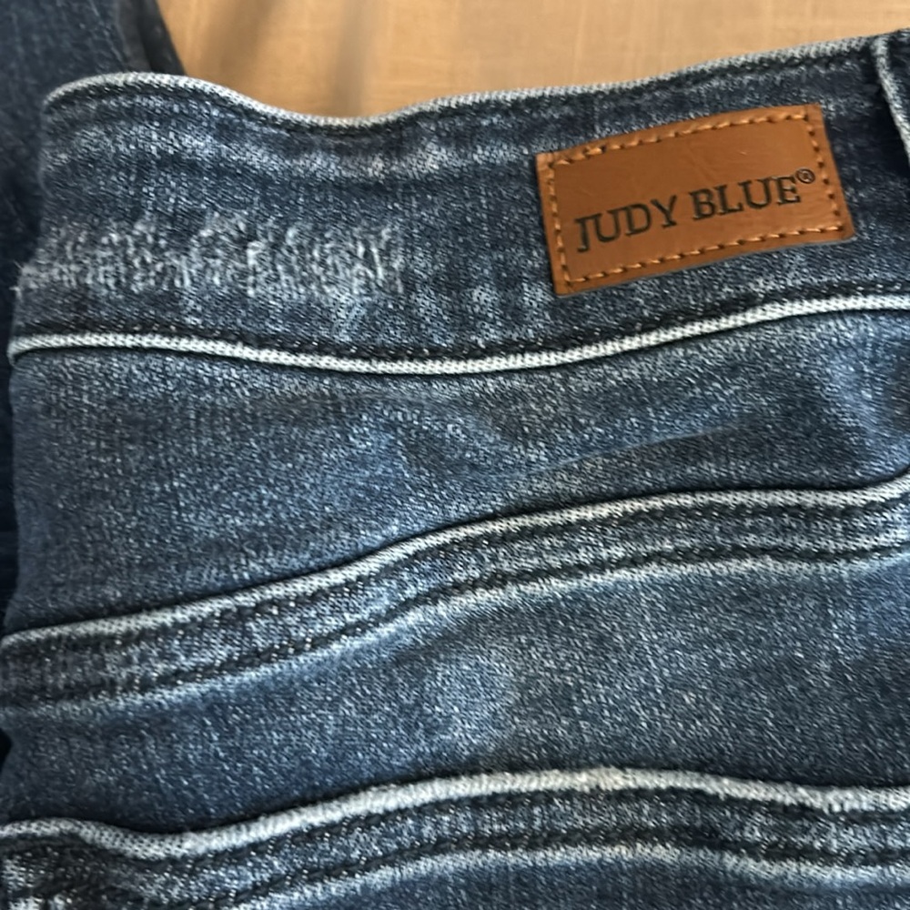 Judy Blue Jeans View 4